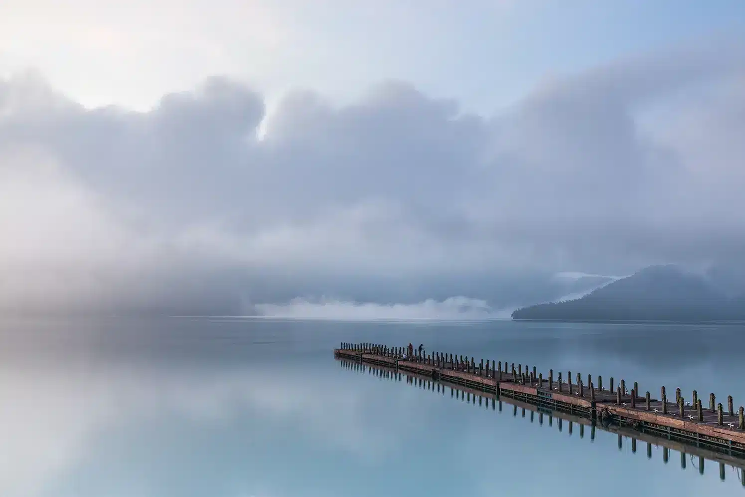 Sea Pier | Made-to-Measure Wallpaper | Artlook | FT5P 352257