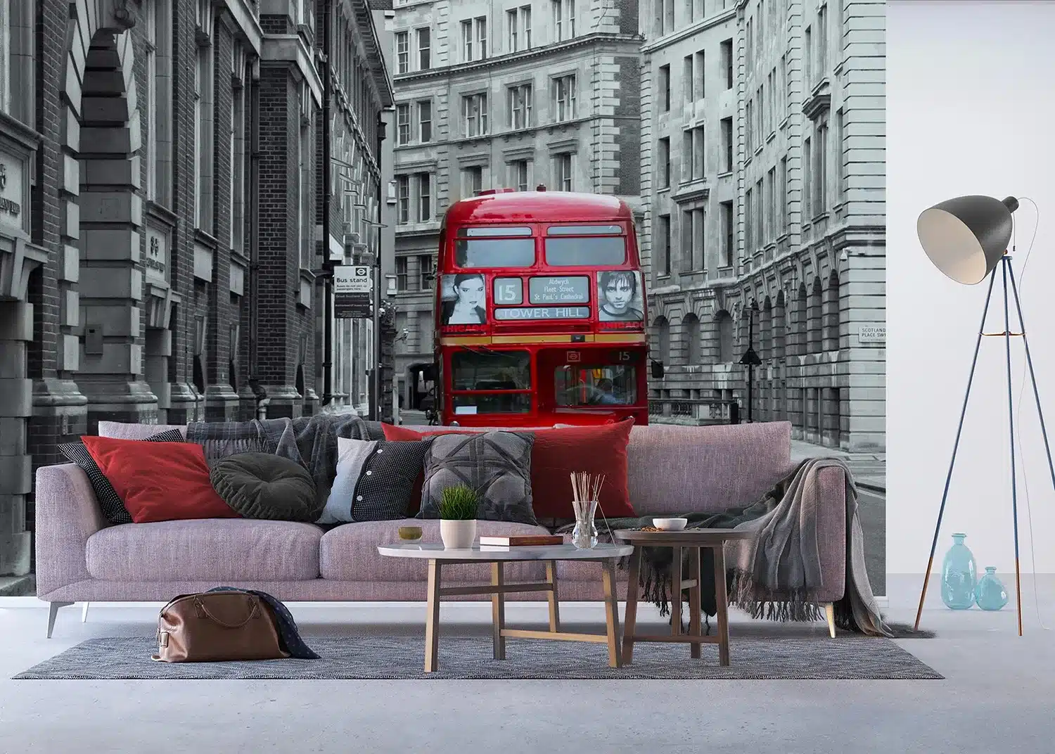 London Bus | Made-to-Measure Wallpaper | Artlook | FTNXXL 1132 5