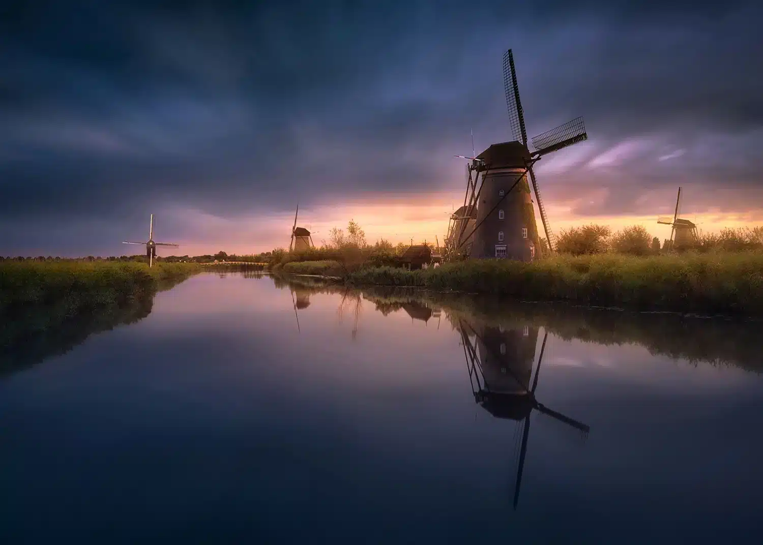 Windmill | Made-to-Measure Wallpaper | Artlook | FTNXXL 3022